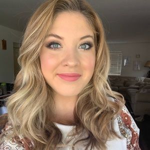 Meet your Posher, Haley